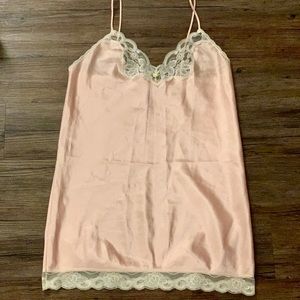 🌻Dawn To Dusk nightgown. Vintage